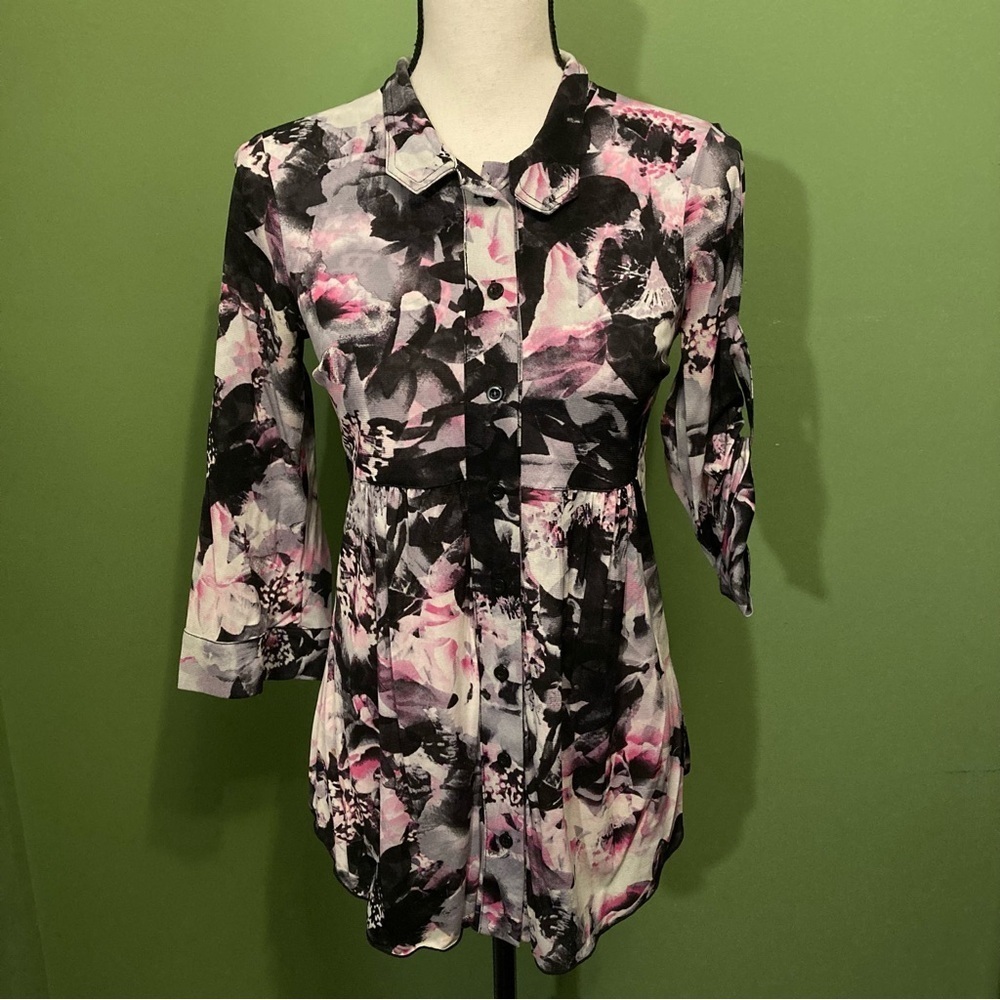 Style & Co. Women's Button Down Shirt - Black and Pink Floral